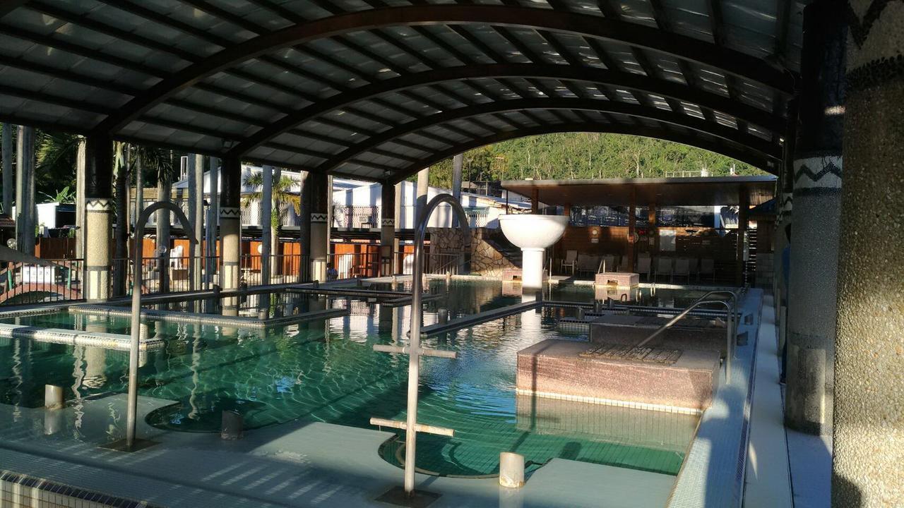 Dong Tair Spa Hotel Wenquan Exterior photo
